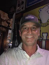 I wanted to tell him he's not doing it right, but what do I know ¯\_(ツ)_/¯ 