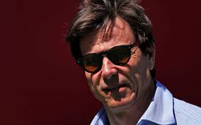 Toto Wolff haircut made fun of as Racing Bulls reveal 'breakthrough' - RacingNews365 Review