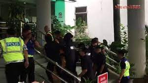 +603 enquiries for enquiries, please click here to fill up our enquiry form. Shah Alam High Court Contact Indonesian Siti Aisyah And Vietnamese Doan Thi Are On Trial For The Murder Of North Skaptich