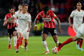 Последние твиты от sl benfica (@slbenfica). D0p5ku7k4nvbrm