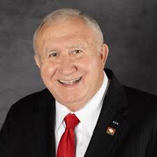 نمایه ‏‎Senator Dave Wallace‎‏‎