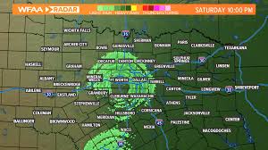 Want to know what the weather is now? Aliens Just What Exactly Was On The Weather Radar Saturday Night Wfaa Com