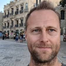 Peter Sanderson's Instagram, Twitter & Facebook