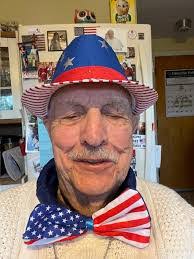 Pat Aucoin's Instagram, Twitter & Facebook