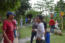 Selain taman kawung 3 kota cikarang baru memiliki satu objek wisata yang serupa yaitu taman limo cikarang. Hari Libur Nasional Wisata Adventure Kawung 3 Dipadati Pengunjung Gunawan Pemerintah Wajib Bangun Infrastruktur Topik Kita
