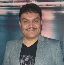 Romance al 100 con EFREN DAVID