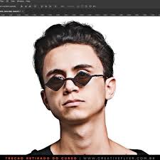 Mais uma dica rápida pra você deixar a sua foto incrível com essa técnica!  🚀, -, Costumo utilizar muito o high pass para dar mais profundidade e  nitidez na foto das atrações, é uma técnica simples que ...