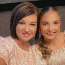 Paula Messer (@paula.mills.52) • Facebook, Connect with friends