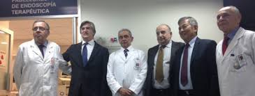 Movilización responderían al traslado de especialistas desde el recinto, que atiende al 15% de la población del país contagiada con el virus. Con Experto Internacional Hospital San Borja Inaugura Pabellones De Endoscopia Terapeutica Unicos En Chile Servicio De Salud Metropolitano Central
