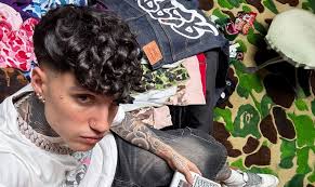 Niky Savage, “Psyduck”: il rapper torna con il nuovo brano tra sporche e  punchline