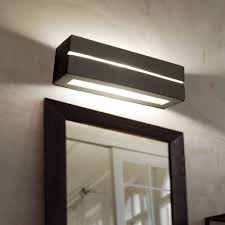 Top marken top angebot top service über 200.000 zufriedene kunden ★ jetzt bestellen & rabatt sichern! Wandlampe Keramik Weiss Wandleuchte Innen E27 Weiss Treppenhauslampen Wand Up Down Zum Individuell Gestalten 1x E27 Lxbxh 32x9x9 Cm Etc Shop