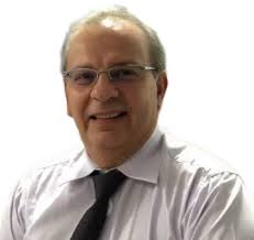 Dr. Luis Fernando Dueñas Vanin: especialista en Oftalmología en Cali