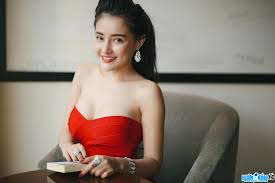 Sim năm sinh là dòng sim mang hơi hướng kỷ niệm nhiều hơn là ý nghĩa về phong thủy hay số đẹp. Hot Girl Ngan 98
