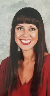 Angie Powers's Instagram, Twitter & Facebook