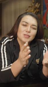 Louisa Mason's Instagram, Twitter & Facebook