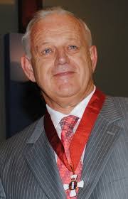 David Hay's Instagram, Twitter & Facebook