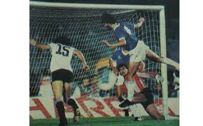 6.07.89 río de janeiro, maracaná publico (170,000) arbitro hernán silva chi, links de alguns jogos pra baixar : Copa America Brasil 1989 Los Goles De Uruguay Obdulio Son Los Padres
