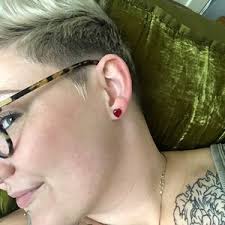 Red Heart Earrings, Light Siam Rhinestone Stud Earrings, 9mm Bright Red  Crystal Heart Studs, Rhinestone Heart Studs