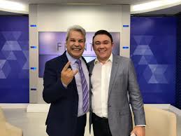 Flávio bolsonaro falta a acareação no mpf e vai a tv dançar com sikêra jr. Maispb Irreverente Sikera Junior Relata Historia De Superacao E Se Emociona