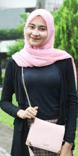 Jangan lupa follow akun partner™ >> @se.moxs (gallery cewek sexy) #cantik #jilboob #jilboobs… Pin On Fesyen