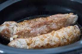 500 g de sauté de porc 15 pruneaux 5 carottes 10 tranches fines de poitrine de lard fumée 1 cc. Mijoteuse Le Meilleur Filet De Porc A L Asiatique Cinq Fourchettes