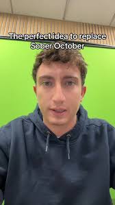 I have beef with Travis Kelce. I am America's Sweetheart! @killatrav  @barstoolbeachhouse #taylorswift #traviskelce #barstoolbeachhouse