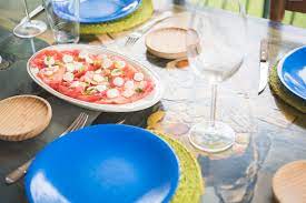 Cook the chicken for 12 minutes over medium heat on a grill pan, rotating every 2 minutes. How To Host A Modern Greek Dinner Party