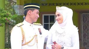 Niena baharun dapat baby girl, sekali netizen perasan benda lain. Fans To Raja Afiq Dan Niena Baharun Posts Facebook