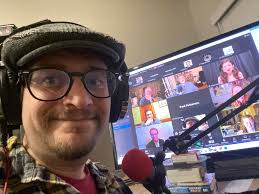 I wrote Fred de Cordova for an autograph back in the 80s and he responded  with this letter that mentions Jack.