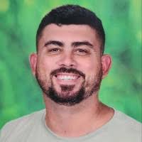 2100+ “, Marcell” profil