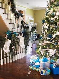 Schnell & einfach preise vergleichen für christmas decorations von geprüften onlineshops! How To Decorate A Blue And Green Christmas Tree