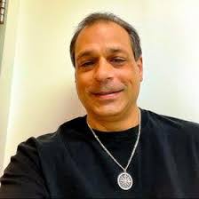 William Schoner's Instagram, Twitter & Facebook