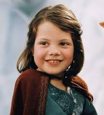 Lucy From 'The Chronicles Of Narnia' Just Turned 21 And She Looks Fab!,  lucy pevensie the chronicles of narnia HD phone wallpaper