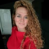 Miranda Hartman's Instagram, Twitter & Facebook