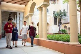 With more than 1,000 student organizations, usc provides numerous ways to get involved and find your place within the trojan family. Ø¬Ø§Ù…Ø¹Ø© Ø¬Ù†ÙˆØ¨ ÙƒØ§Ù„ÙŠÙÙˆØ±Ù†ÙŠØ§ Ø§Ù„Ø£ÙƒØ§Ø¯ÙŠÙ…ÙŠØ© Ø§Ù„Ø¯ÙˆÙ„ÙŠØ© University Of Southern California International Academy Study In The Usa Los Angeles Ca