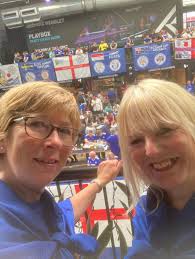 Lynn Ashton (@LynnAshton3)