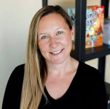 Chantelle Walker's Instagram, Twitter & Facebook