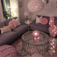 19 7k Likes 136 Comments Best Female Content Female Stylish On Instagram Yes Or No Le Romantic Living Room Apartment Living Room Living Room Makeover