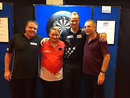 Philipp köhler ve diğer tanıdıklarınla iletişim kurmak için facebook'a katıl. Host Nation Qualifier Fur Mannheim Hopp Und Schindler Durfen Jubeln Hurtz Feiert Comeback Dartn De Dart News Dart Forum Dartsport Informationen Dart Wm Und Mehr