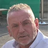 300+ "Andrew Richard" profiles