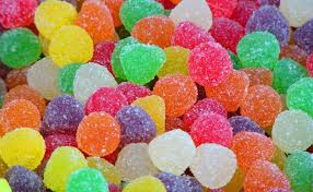 2 Recettes De Bonbons Maison Naturels Pour Nos Enfants Bonbon Maison Recette Bonbon Bonbon