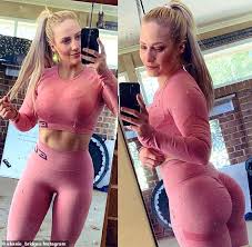 View complete tapology profile, bio, rankings, photos, news and record. Maths Teacher Turned Boxer Dubbed The Blonde Bomber Revealswhat She Sells For Thousands Every Week Daily Mail Online