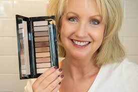 Using L'Oreal Paris Age Perfect Cosmetics for Women Over 50