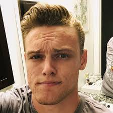 Earl Ettleman's Instagram, Twitter & Facebook