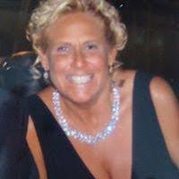 Lisa Gwinn's Instagram, Twitter & Facebook