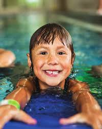 A LOOK AT GOOD CAUSES, VOLUNTEERS AND PHILANTHROPISTS