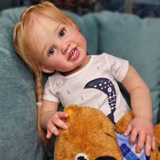 ARTIST DOLL VINYL BABY