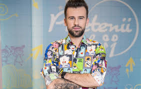 Florin ristei și naomi hedman vor deveni părinți? 3seriale Plus IncÄƒ Trei Ce RecomandÄƒ Florin Ristei La Filme Nu MÄƒ Uit Singur InsÄƒ La Seriale Da