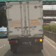 Check spelling or type a new query. Bikin Senyum 10 Tulisan Nyeleneh Di Bak Truk Ini Ada Benarnya Juga