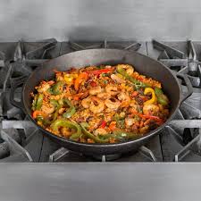 Die aktuelle kollektion von all deinen lieblingsmarken an einem ort. Valor 17 Pre Seasoned Cast Iron Skillet With Dual Handles
